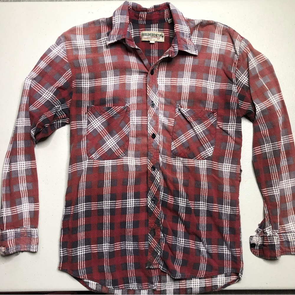Wilderness Distressed Flannel Men’s M
